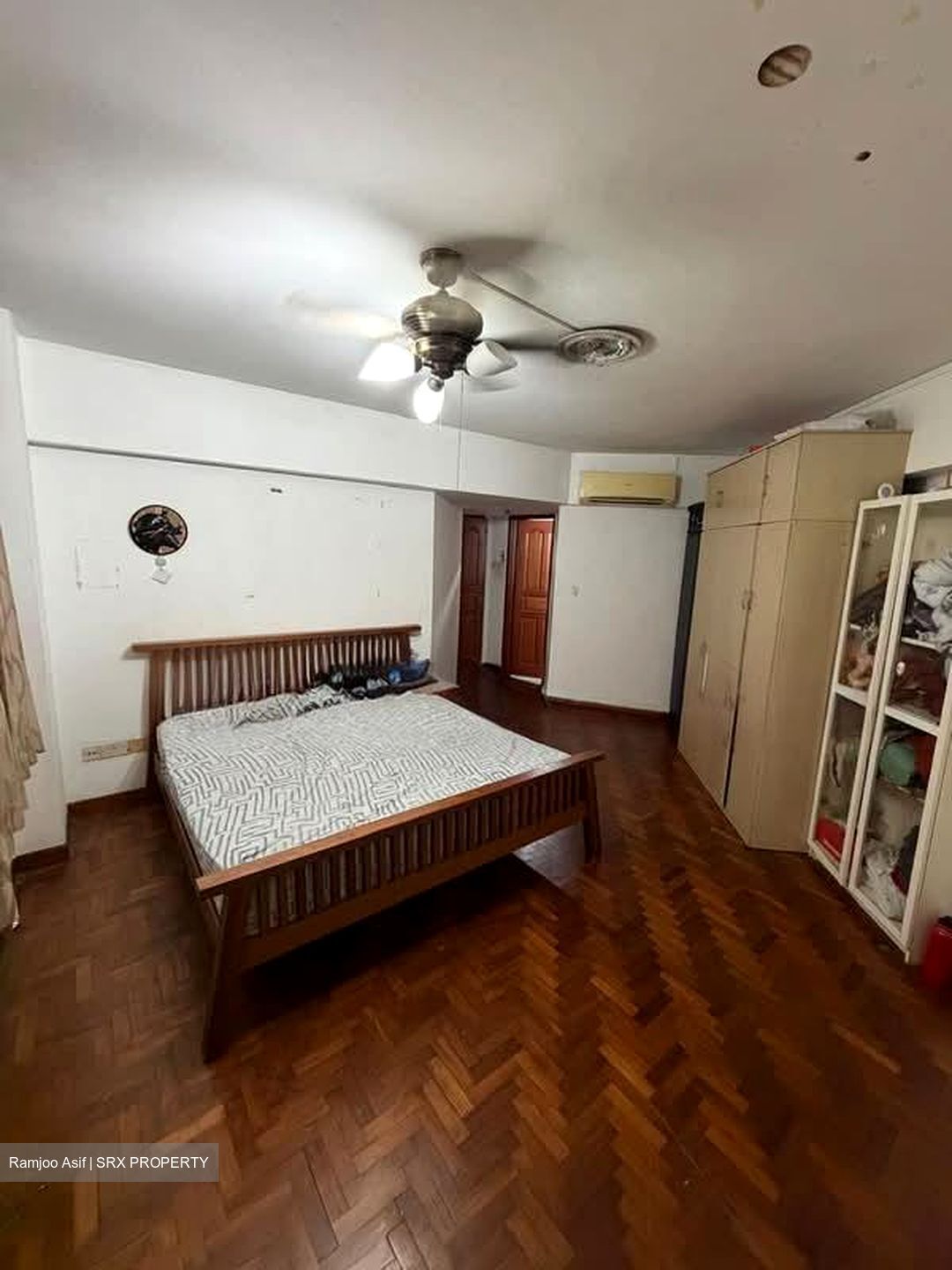 Melville Park (D18), Condominium #594669081